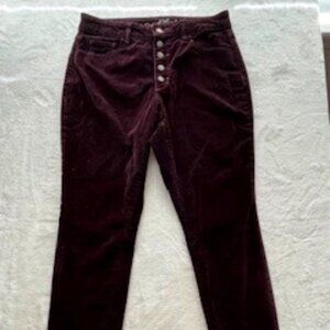 Universal Thread Corduroy Burgundy Button Front High Rise Skinny Jeans  Size 8